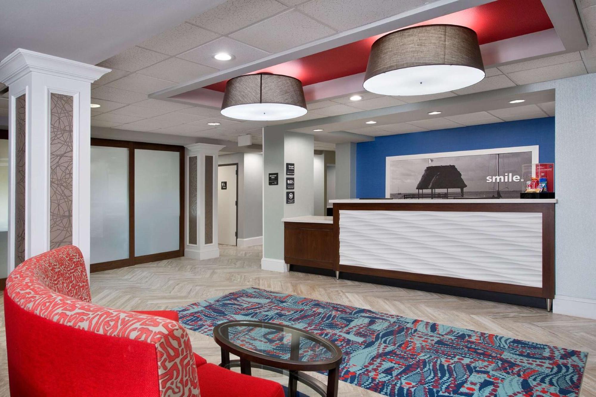 Hampton Inn Naples - I-75 Экстерьер фото