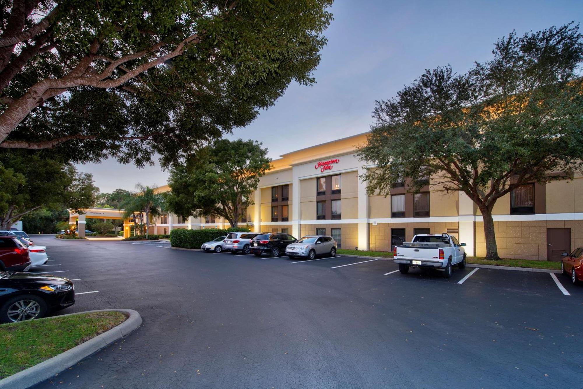 Hampton Inn Naples - I-75 Экстерьер фото